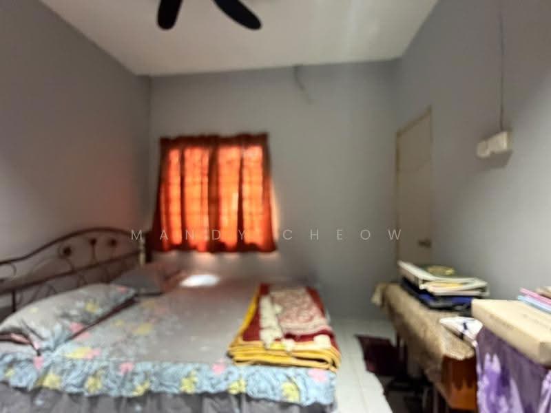 Terraced House for Sale in Taman Garing Utama (Rawang) - Mandy Cheow - Bedroom - PropertyGuru.com.my