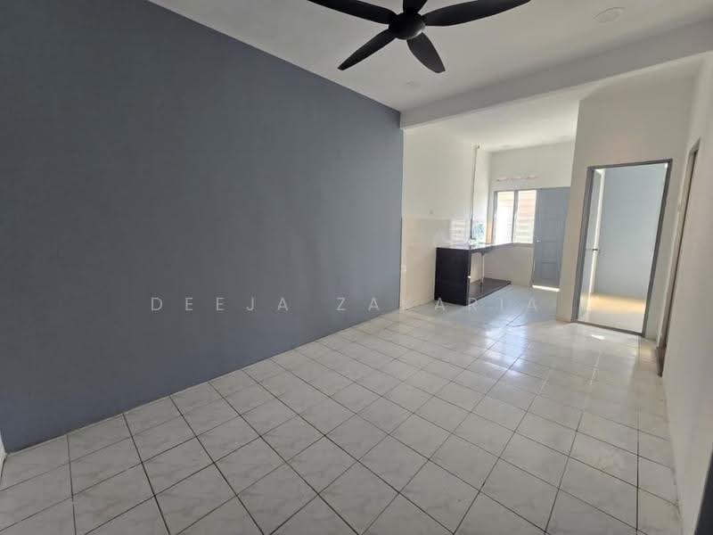 Terraced House for Sale in Taman Intan Perdana (Si Rusa) - Deeja Zakaria - Interior - PropertyGuru.com.my
