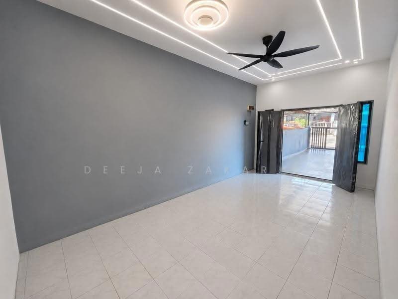 Terraced House for Sale in Taman Intan Perdana (Si Rusa) - Deeja Zakaria - Living Room - PropertyGuru.com.my