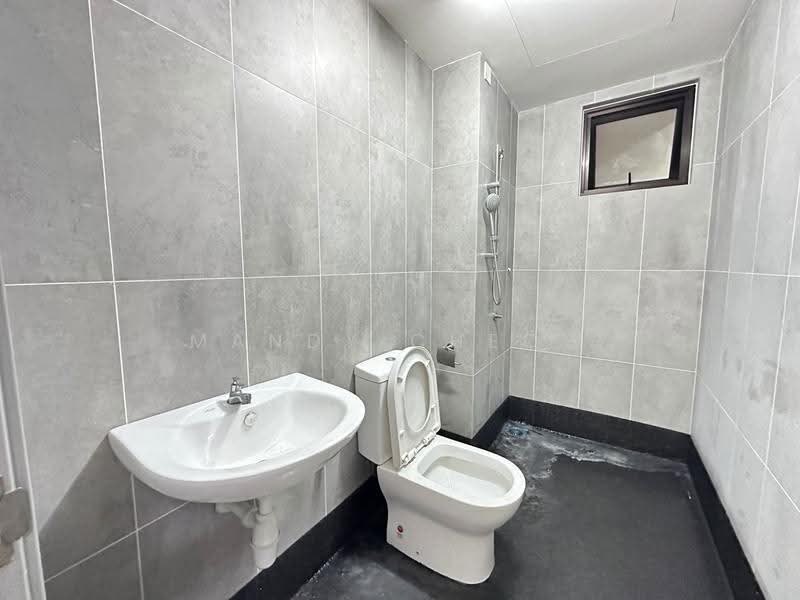 Kondominium untuk Disewa di Avia Plus, Bandar Country Homes - Mandy Cheow - Bathroom - PropertyGuru.com.my