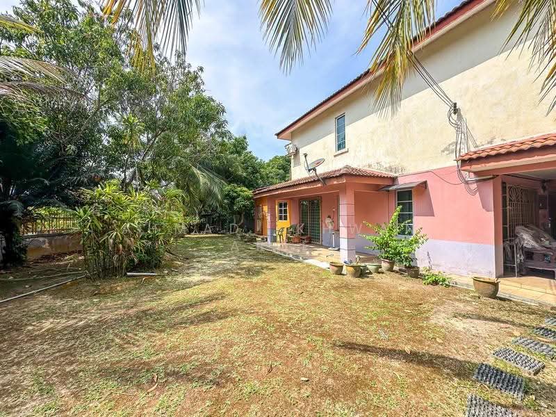 2-storey Terraced House for Sale in Kajang (Selangor) - Ahmad Ikhwan Arif - Exterior - PropertyGuru.com.my