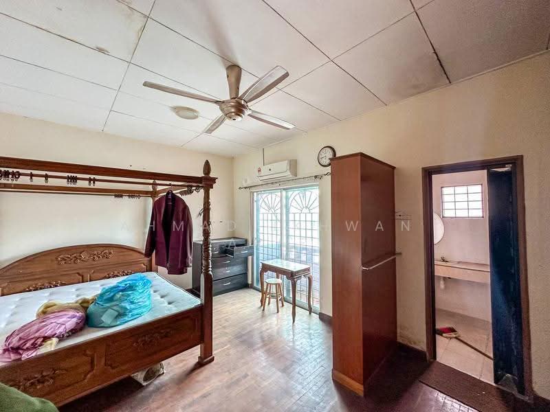 2-storey Terraced House for Sale in Kajang (Selangor) - Ahmad Ikhwan Arif - Bedroom - PropertyGuru.com.my