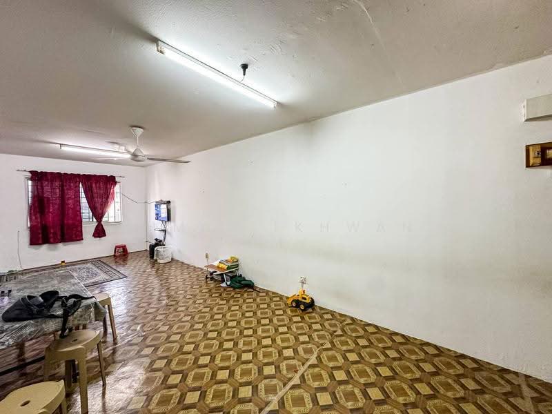 Flat for Sale at Sentul Utama Flat - Ahmad Ikhwan Arif - Living Room - PropertyGuru.com.my