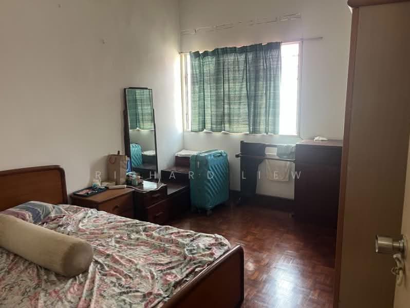 Rumah Teres 2-Tingkat untuk Dijual di SS2 (Petaling Jaya) - Richard Liew - Bedroom - PropertyGuru.com.my
