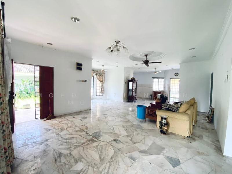Bungalow House untuk Dijual di Taman Pantai Sepang Putra (Sepang) - Mohd Hazlan bin Mohd Sopi - PropertyGuru.com.my
