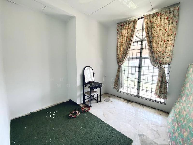 Bungalow House untuk Dijual di Taman Pantai Sepang Putra (Sepang) - Mohd Hazlan bin Mohd Sopi - PropertyGuru.com.my
