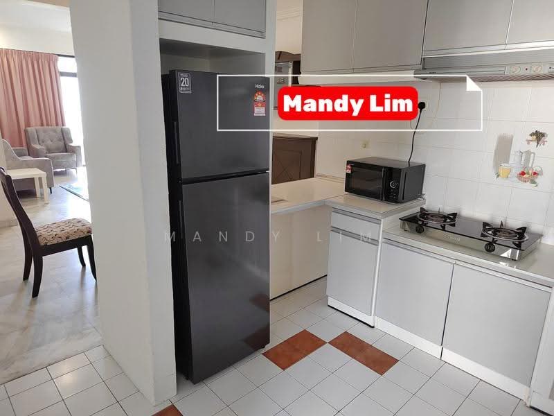 Kondominium untuk Dijual di Marina Tower (Ratu Mutiara) - Mandy Lim - Kitchen - PropertyGuru.com.my