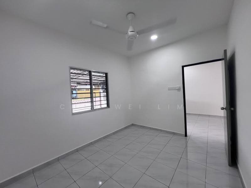 Rumah Teres 1-Tingkat untuk Dijual di Taman Seri Paya (Kluang) - Chin Wei Lim - PropertyGuru.com.my
