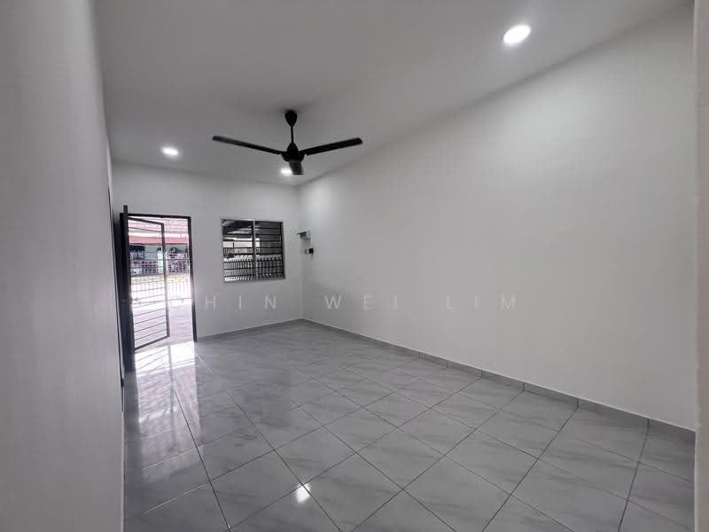 Rumah Teres 1-Tingkat untuk Dijual di Taman Seri Paya (Kluang) - Chin Wei Lim - PropertyGuru.com.my