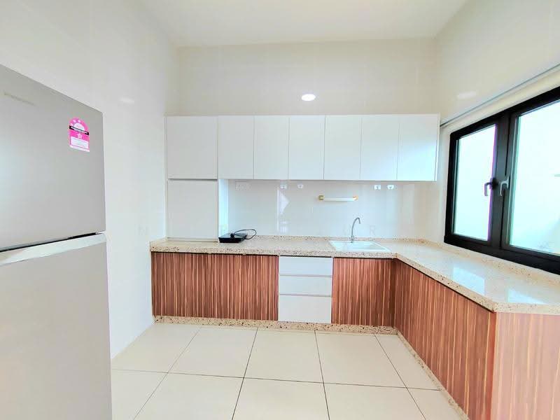 Condominium for Rent at Sky Condominium (Skyz Residence) - NOURBAIZURA ZAKARIA - Kitchen - PropertyGuru.com.my