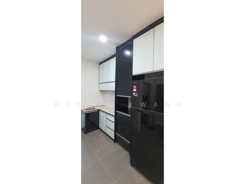 Rumah Teres 2-Tingkat untuk Disewa di Klang (Selangor) - Heylen Kwang - Kitchen - PropertyGuru.com.my