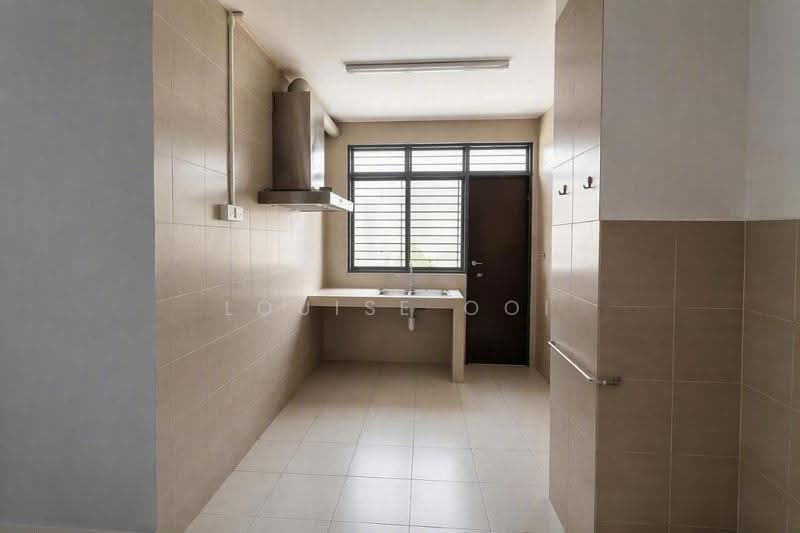 2-storey Terraced House for Rent in Klang (Selangor) - Louise Ooi - Kitchen - PropertyGuru.com.my