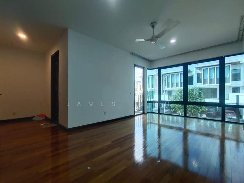 Bungalow House for Sale in Shah Alam (Selangor) - James Teoh - Living Room - PropertyGuru.com.my