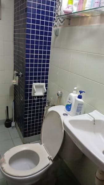 Condominium for Sale at Perdana Exclusive - Jimmy Lee - Bathroom - PropertyGuru.com.my