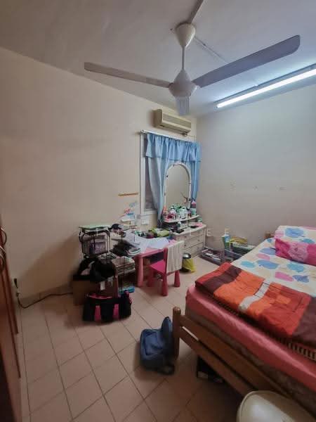 Condominium for Sale at Perdana Exclusive - Jimmy Lee - Bedroom - PropertyGuru.com.my