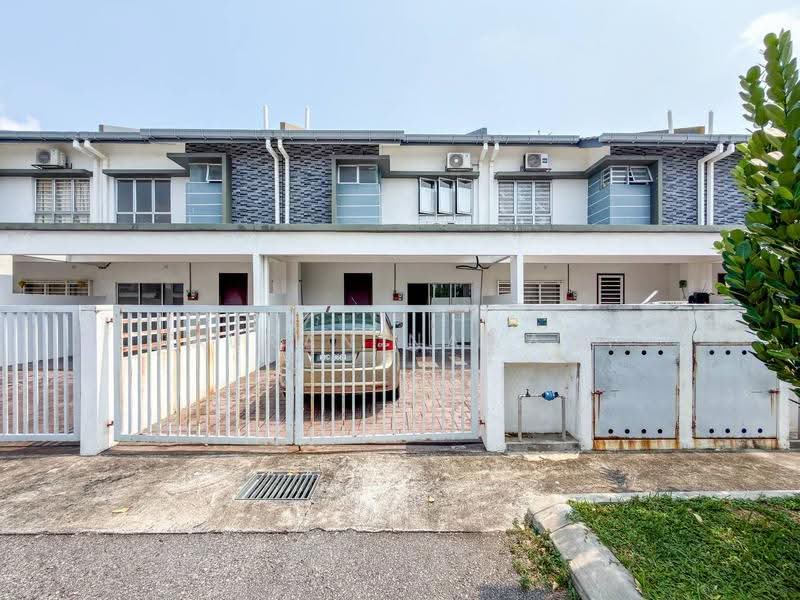 Rumah Teres 2-Tingkat untuk Dijual di Puncak Alam (Selangor) - Fauran Nawawi - PropertyGuru.com.my