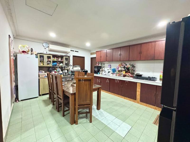 Bungalow House for Sale in Batu Caves (Selangor) - Fauran Nawawi - PropertyGuru.com.my