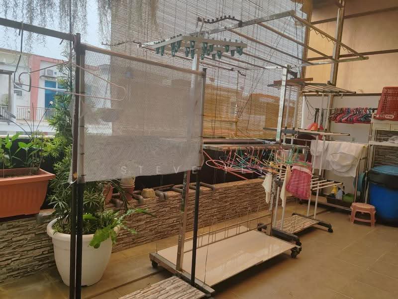 2-storey Terraced House for Sale in Taman Pulai Hijauan (Skudai) - Steve Tey - Balcony - PropertyGuru.com.my