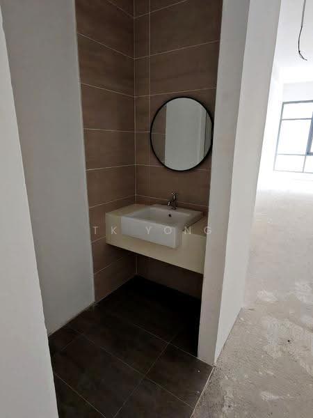 Office for Rent in KL City Centre (Kuala Lumpur) - TK Yong - Bathroom - PropertyGuru.com.my