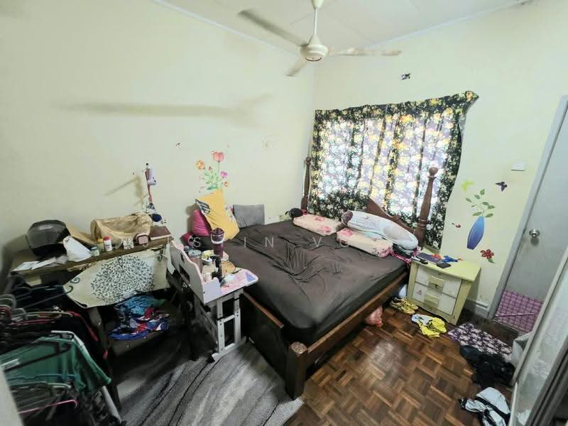 2-storey Terraced House for Sale in Usj 17 (Subang Jaya) - Justin Voon - Bedroom - PropertyGuru.com.my