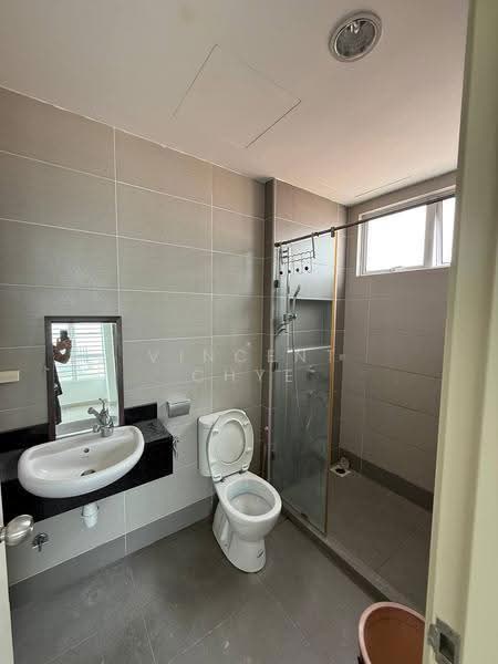 Kondominium untuk Disewa di 288 Residences @ Kuchai Lama - Vincent Chye - Bathroom - PropertyGuru.com.my