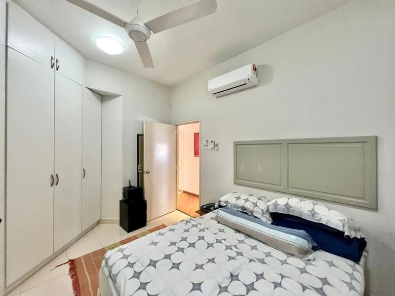 Condominium for Sale at Villa Wangsamas - Kenny Lee - Bedroom - PropertyGuru.com.my