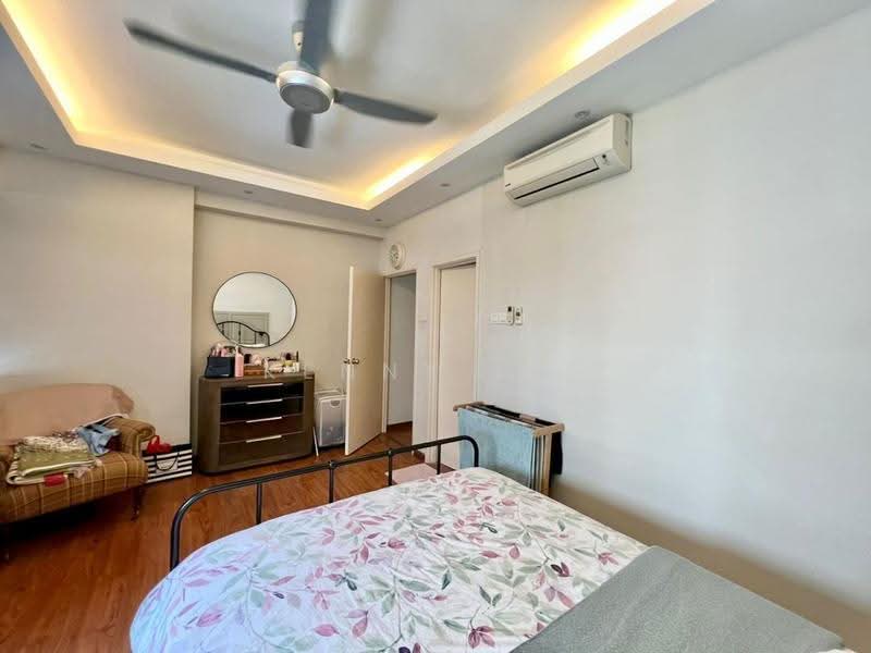Condominium for Sale at Villa Wangsamas - Kenny Lee - Bedroom - PropertyGuru.com.my
