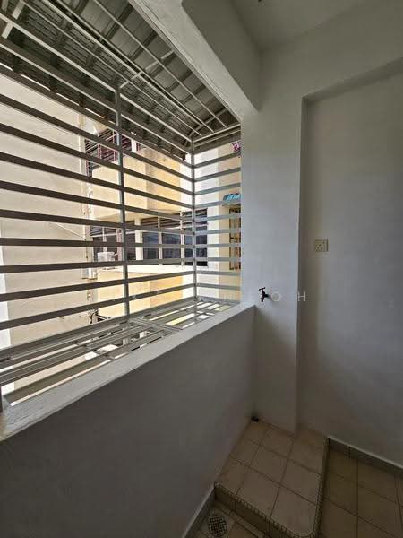 Apartment for Sale at Marina Tower - Mike Kheoh - Balcony - PropertyGuru.com.my