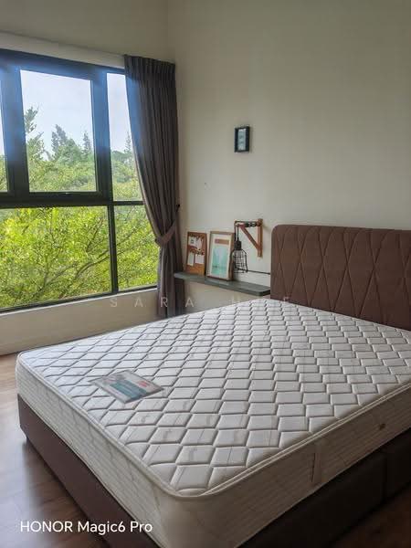 Kondominium untuk Disewa di The WaterEdge (Pinggiran Air) - Sara Hue - Bedroom - PropertyGuru.com.my