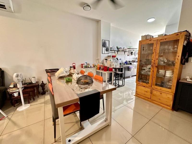 Rumah Teres 2-Tingkat untuk Dijual di Sepang (Selangor) - Ahmad Fadlee - Dining Room - PropertyGuru.com.my