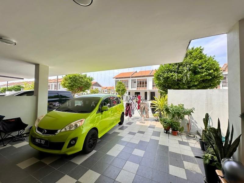 Rumah Teres 2-Tingkat untuk Dijual di Sepang (Selangor) - Ahmad Fadlee - Exterior - PropertyGuru.com.my