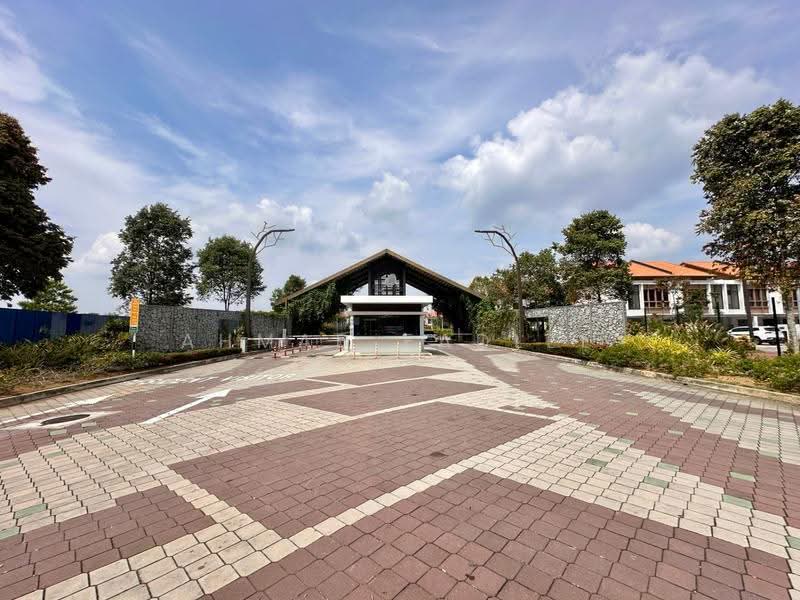 Rumah Teres 2-Tingkat untuk Dijual di Sepang (Selangor) - Ahmad Fadlee - PropertyGuru.com.my