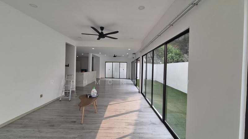 Semi-Detached House for Rent in Jalan Klang Lama (Old Klang Road) (Kuala Lumpur) - Richmond Liew - Living Room - PropertyGuru.com.my
