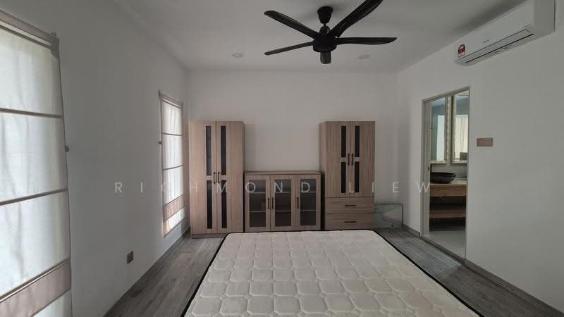 Semi-Detached House for Rent in Jalan Klang Lama (Old Klang Road) (Kuala Lumpur) - Richmond Liew - Bedroom - PropertyGuru.com.my
