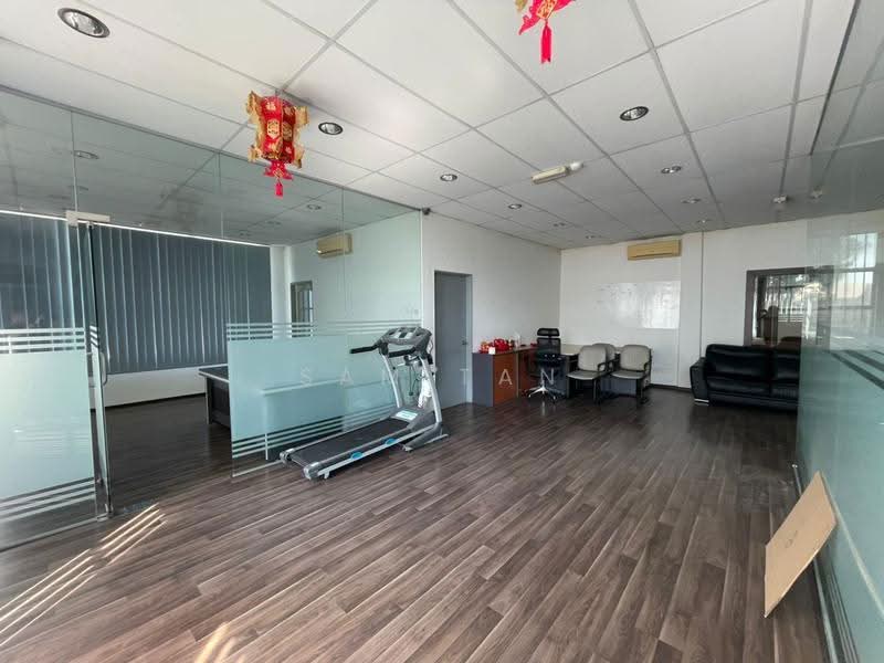 Factory for Rent in Puchong (Selangor) - Sam Tan - Interior - PropertyGuru.com.my