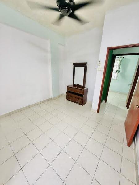 Apartment for Rent at Pangsapuri Seri Galaksi - Erin Yusof - Interior - PropertyGuru.com.my