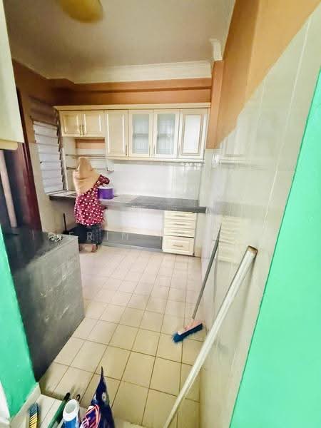 Apartment for Rent at Pangsapuri Seri Galaksi - Erin Yusof - PropertyGuru.com.my