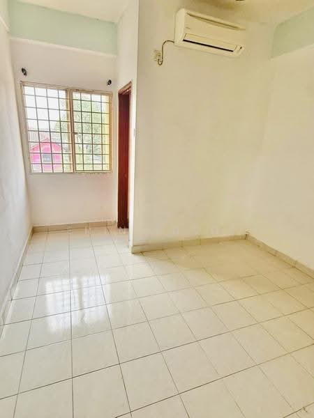 Apartment for Rent at Pangsapuri Seri Galaksi - Erin Yusof - PropertyGuru.com.my