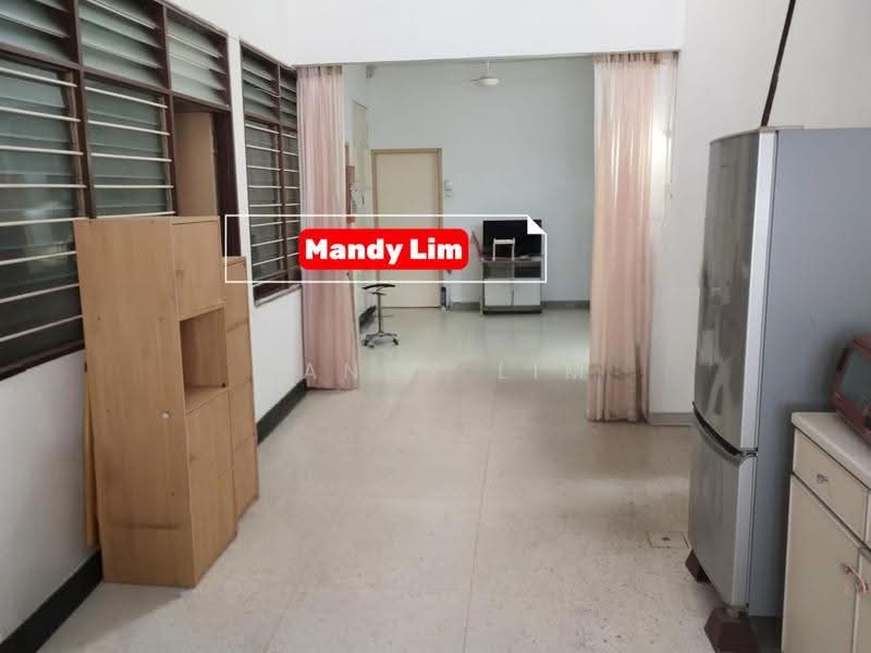 1-storey Terraced House for Sale in Farlim (Ayer Itam) - Mandy Lim - Living Room - PropertyGuru.com.my