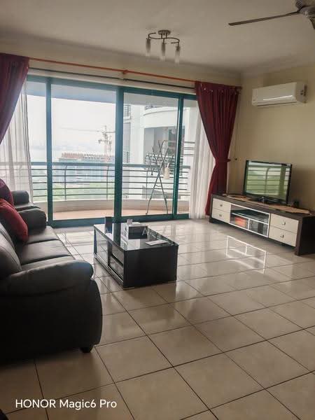 Condominium for Rent at The Straits View Condominium - Sara Hue - PropertyGuru.com.my