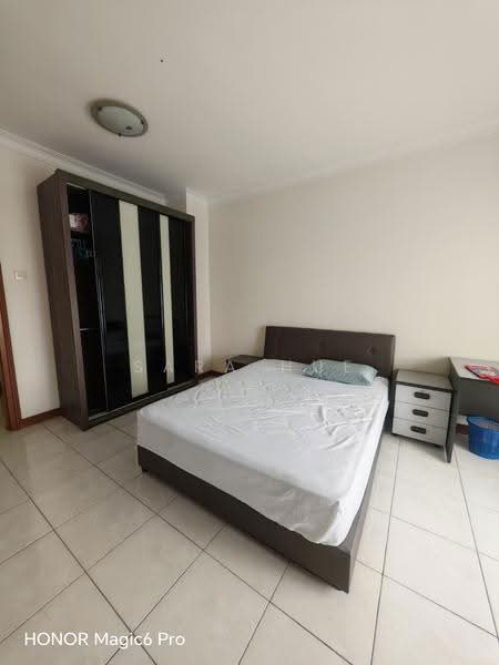 Condominium for Rent at The Straits View Condominium - Sara Hue - PropertyGuru.com.my