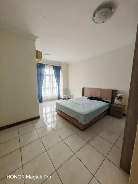 Condominium for Rent at The Straits View Condominium - Sara Hue - PropertyGuru.com.my
