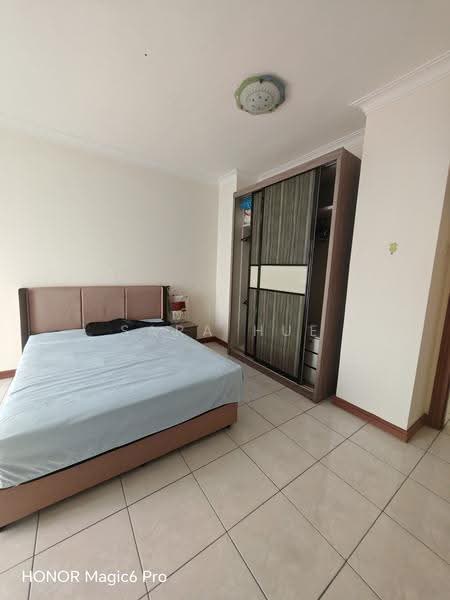 Condominium for Rent at The Straits View Condominium - Sara Hue - PropertyGuru.com.my