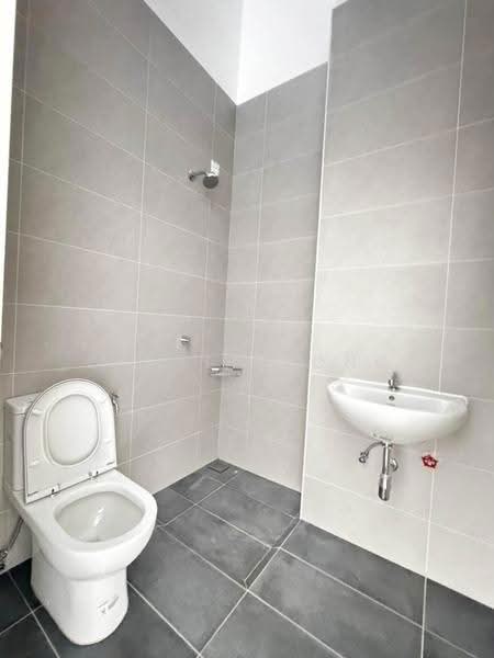 2-storey Terraced House for Sale in Eco Spring (Johor Bahru) - Daniel Yong - Bathroom - PropertyGuru.com.my