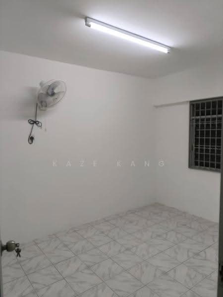 Flat for Rent at Farlim 4 - Kaze Kang - PropertyGuru.com.my
