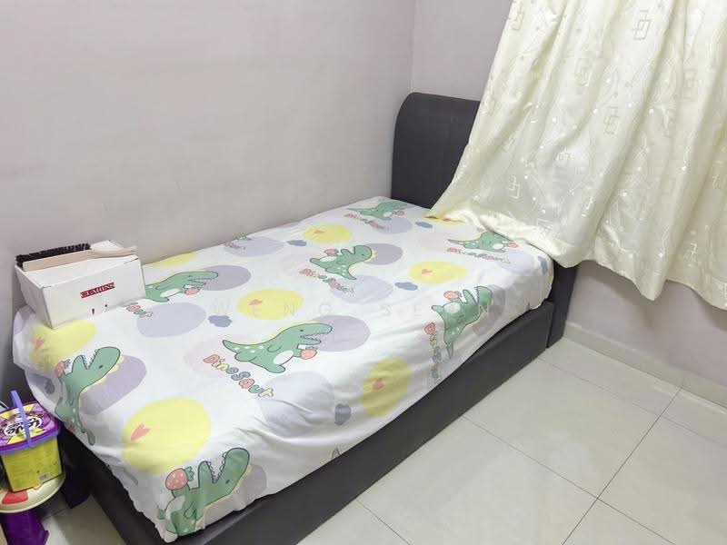 Pangsapuri untuk Disewa di Taman Pekaka Block 31 - Weng Sern - Bedroom - PropertyGuru.com.my