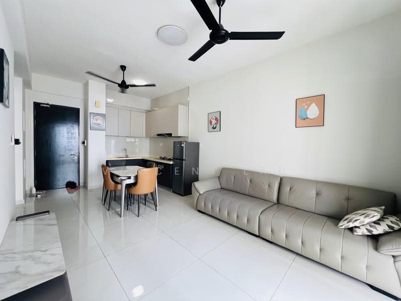 Kondominium untuk Disewa di Bay Point @ Country Garden Danga Bay - Vincent Lau - Living Room - PropertyGuru.com.my