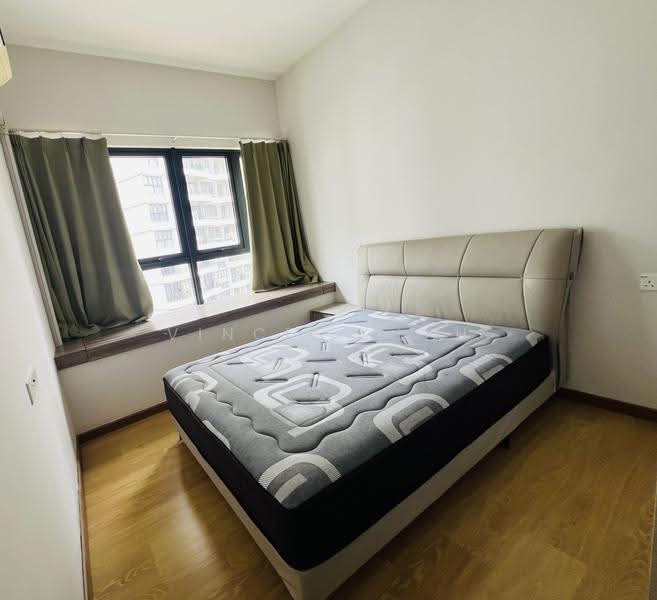 Kondominium untuk Disewa di Bay Point @ Country Garden Danga Bay - Vincent Lau - Bedroom - PropertyGuru.com.my