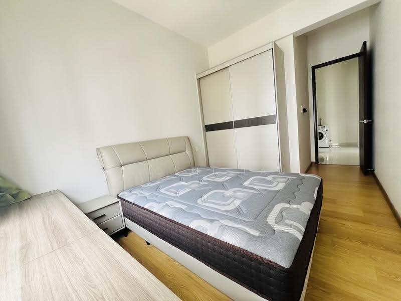 Kondominium untuk Disewa di Bay Point @ Country Garden Danga Bay - Vincent Lau - Bedroom - PropertyGuru.com.my