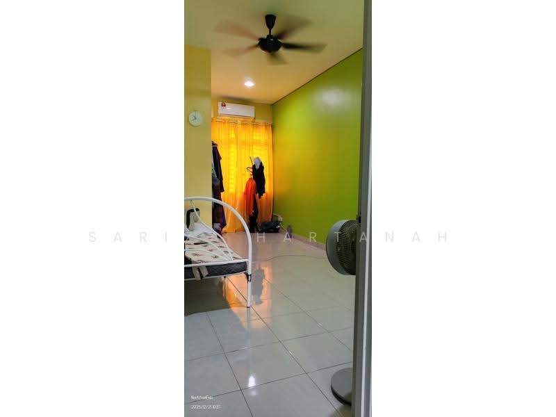 2-storey Terraced House for Sale in Taman Dato' Hormat (Telok Panglima Garang) - Sariza Hartanah - Bedroom - PropertyGuru.com.my